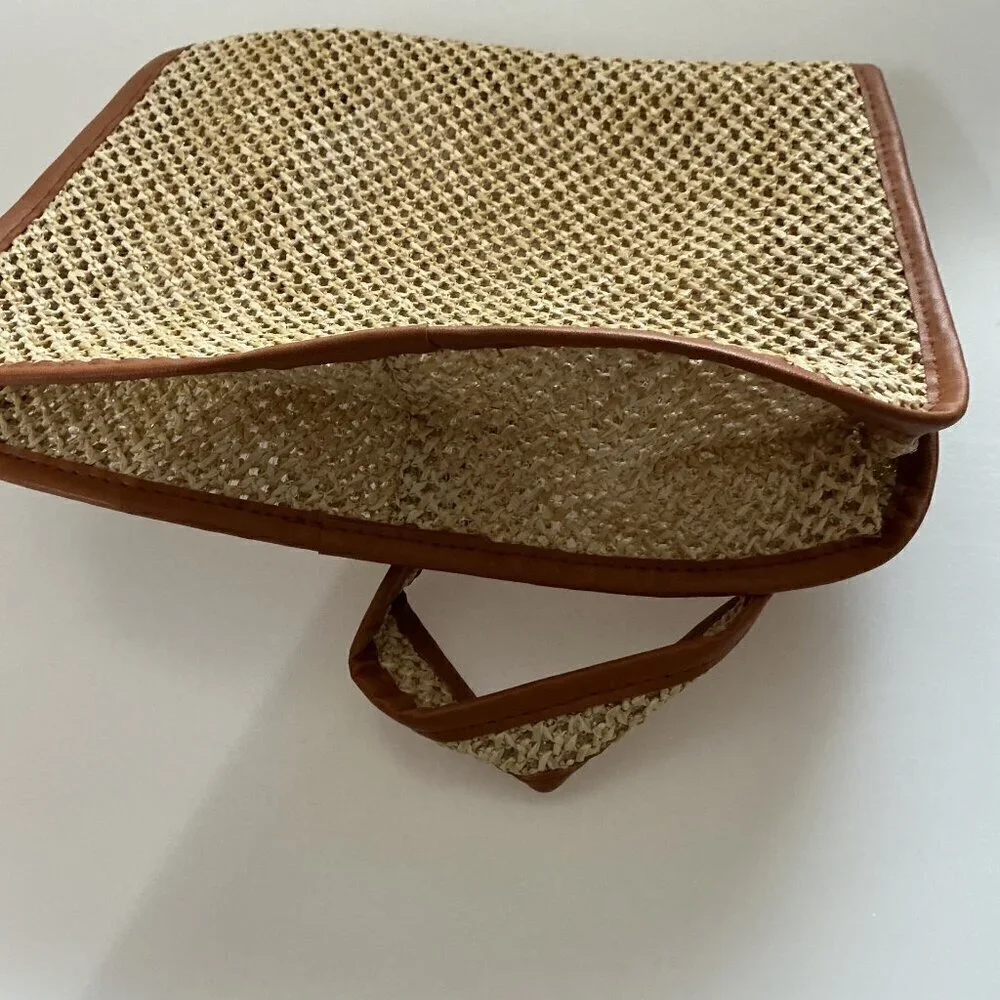 NWT BOHO WOVEN STRAW TOTE BAG – LIGHTWEIGHT BEACH & VACATION SHOULDER BAG